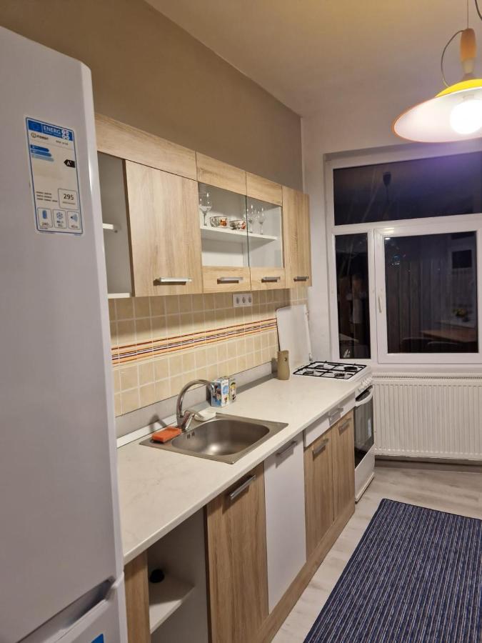 Appartamento M&A Mario Ultra Central Apartament Braşov Esterno foto