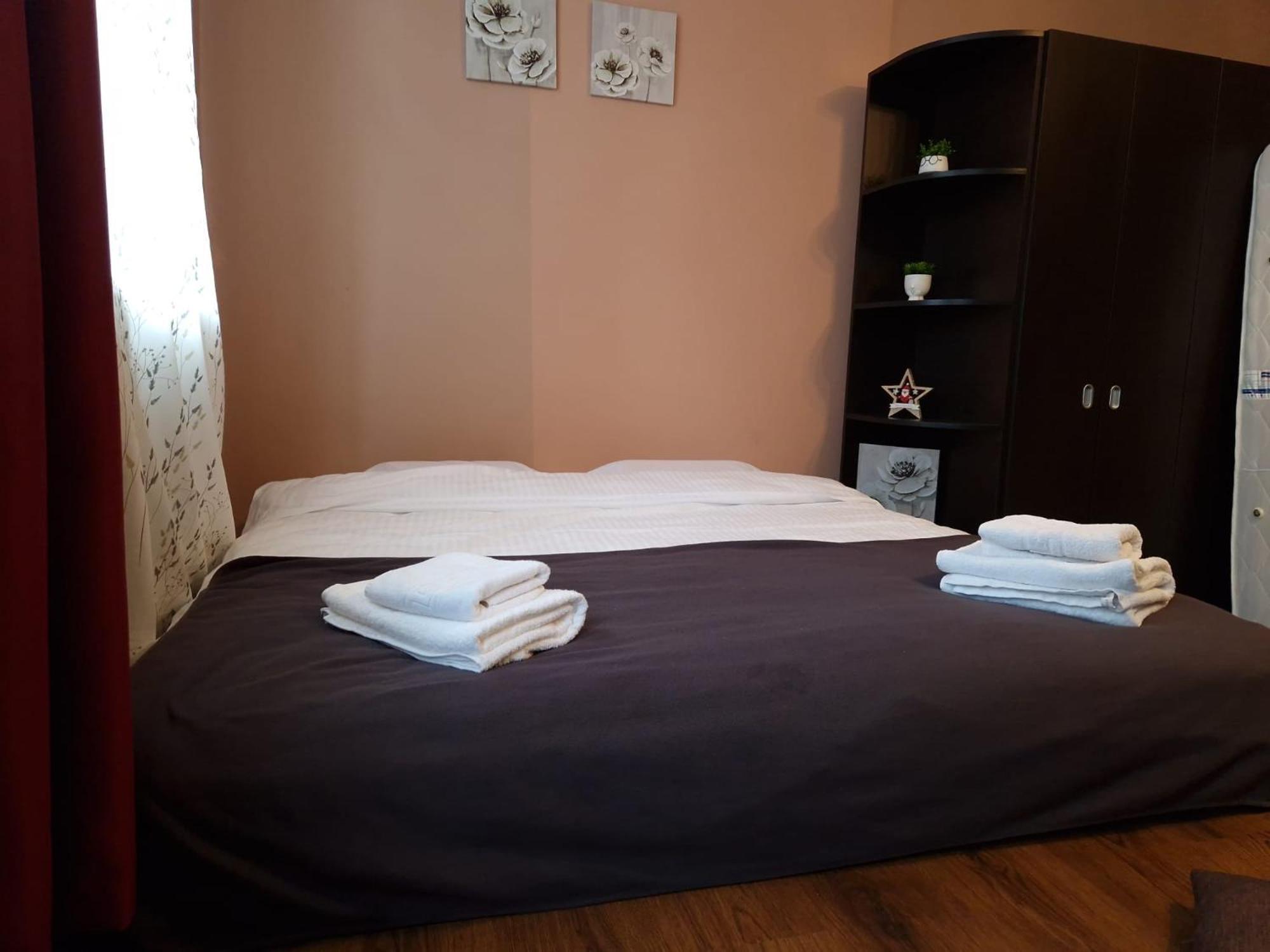 Appartamento M&A Mario Ultra Central Apartament Braşov Esterno foto