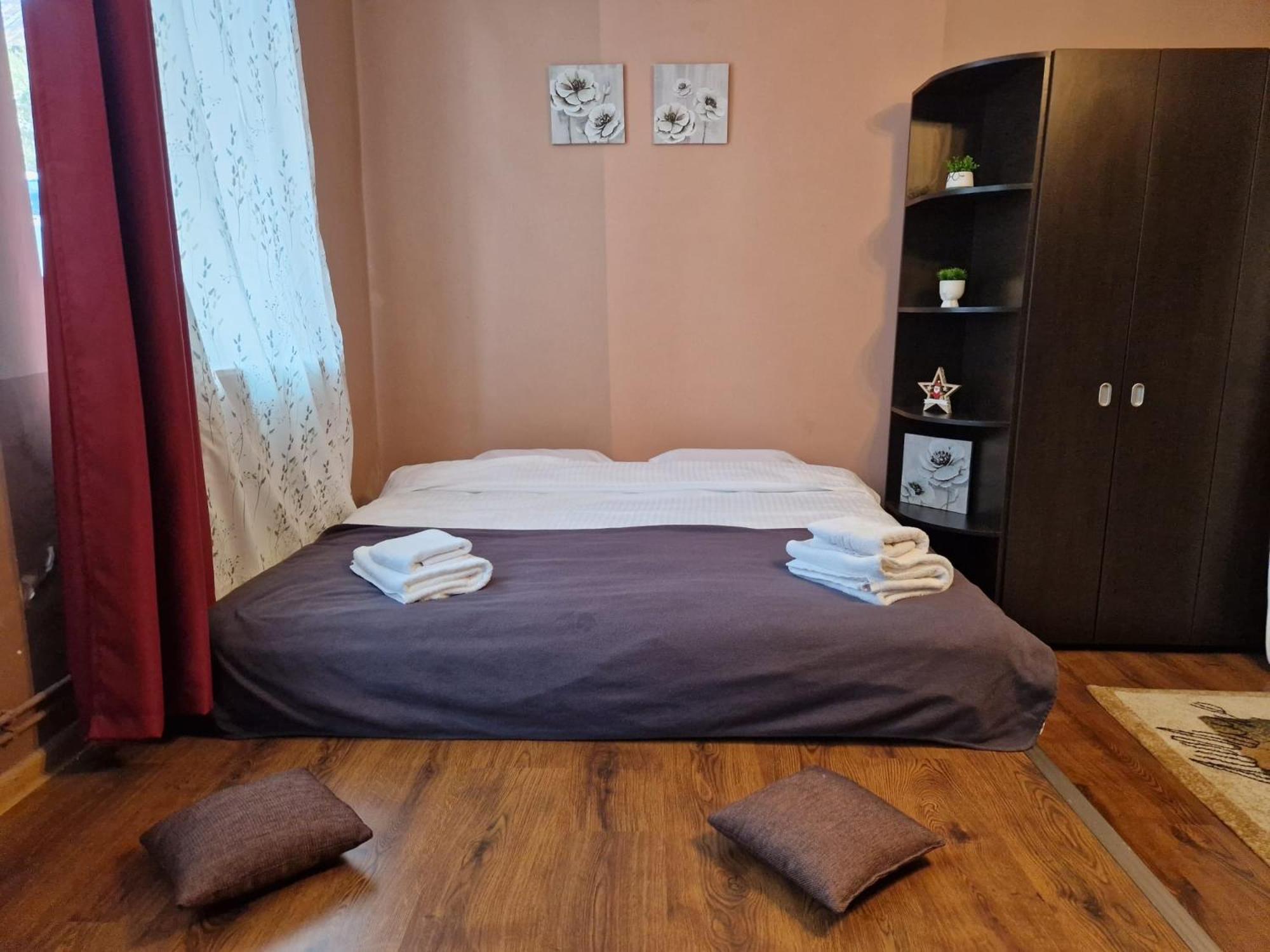 Appartamento M&A Mario Ultra Central Apartament Braşov Esterno foto